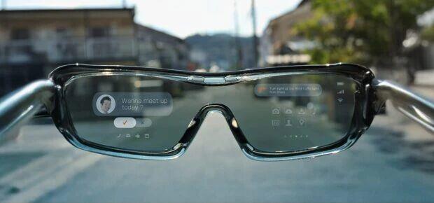 穿戴设备引领未来旅行体验：智能互操作与感官创新