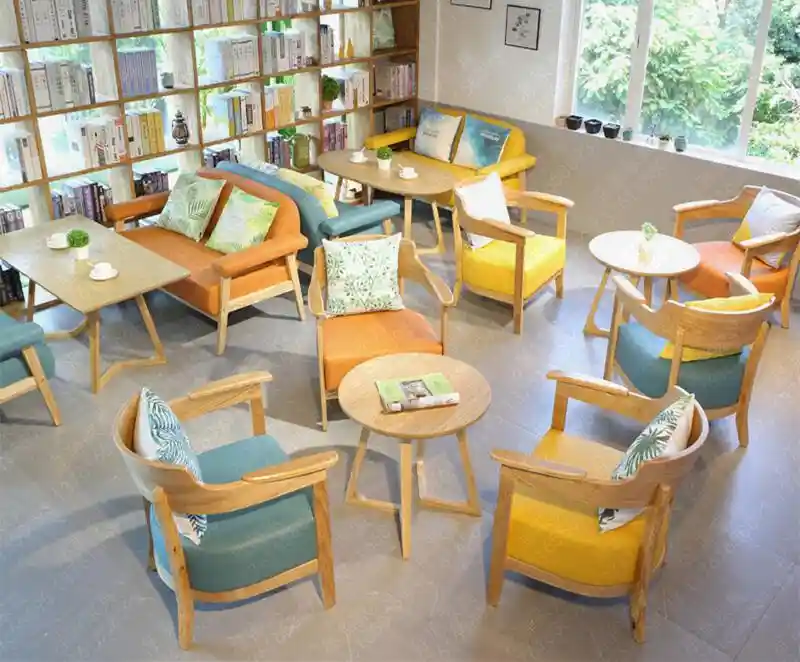 定制童趣家具：外滩街道儿童图书馆沙发